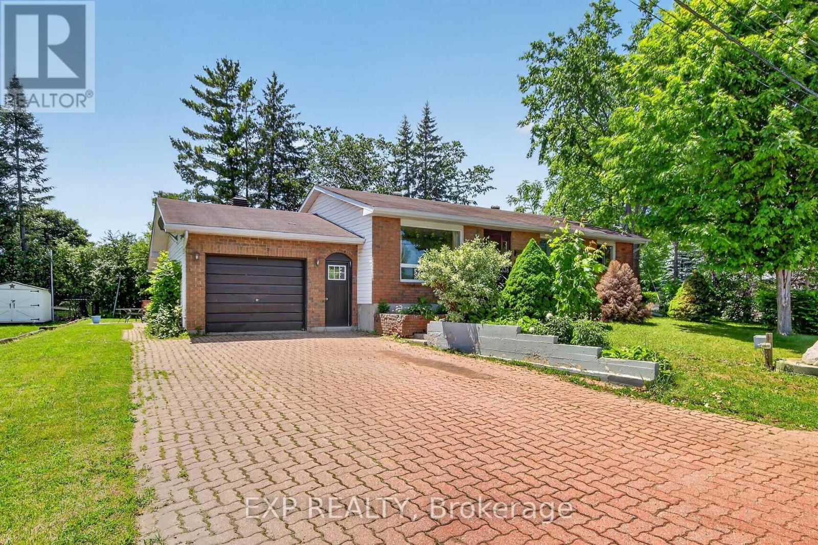 338 William Street, Arnprior, Ontario  K7S 1K8 - Photo 2 - X13420062