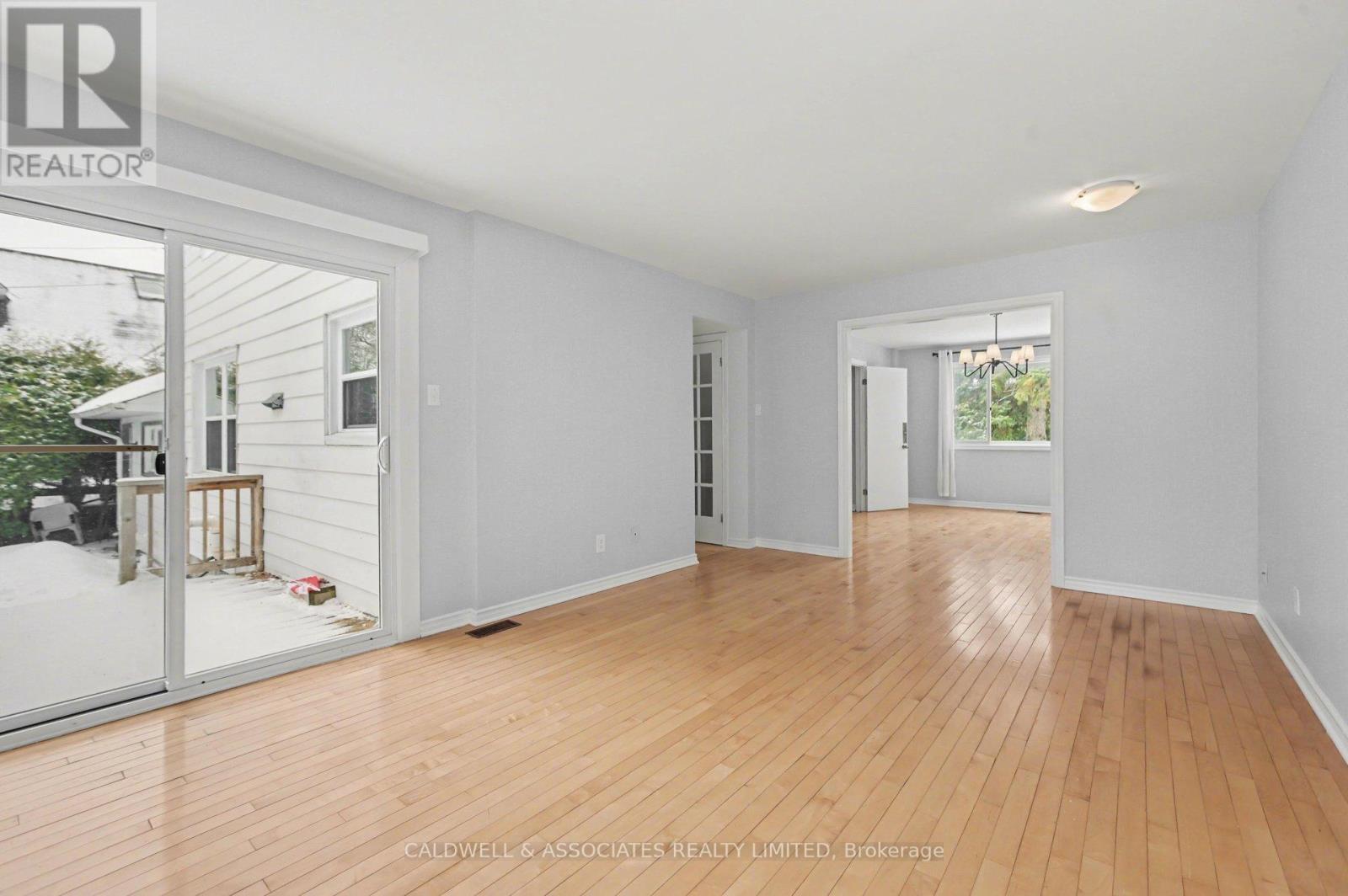 5 Arundel Avenue, Ottawa, Ontario  K1K 0B1 - Photo 14 - X13420146
