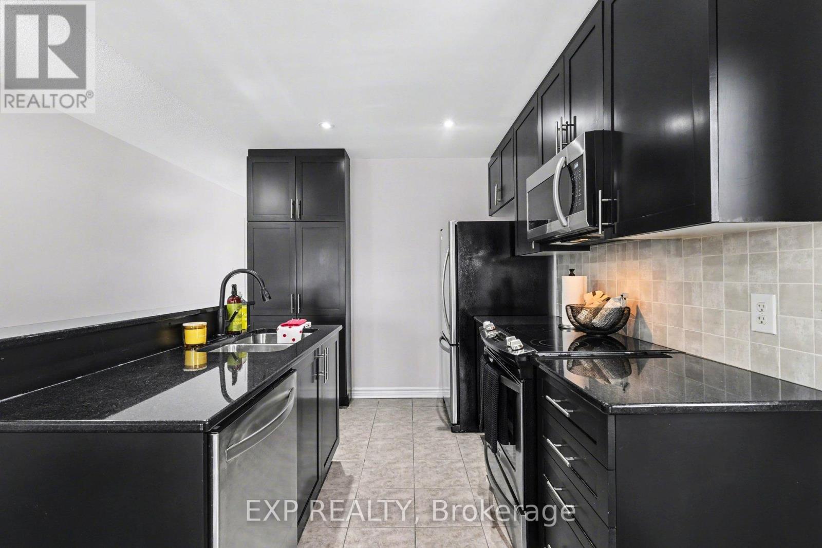 2563 Longfields Drive, Ottawa, Ontario  K2J 2L7 - Photo 13 - X13420250