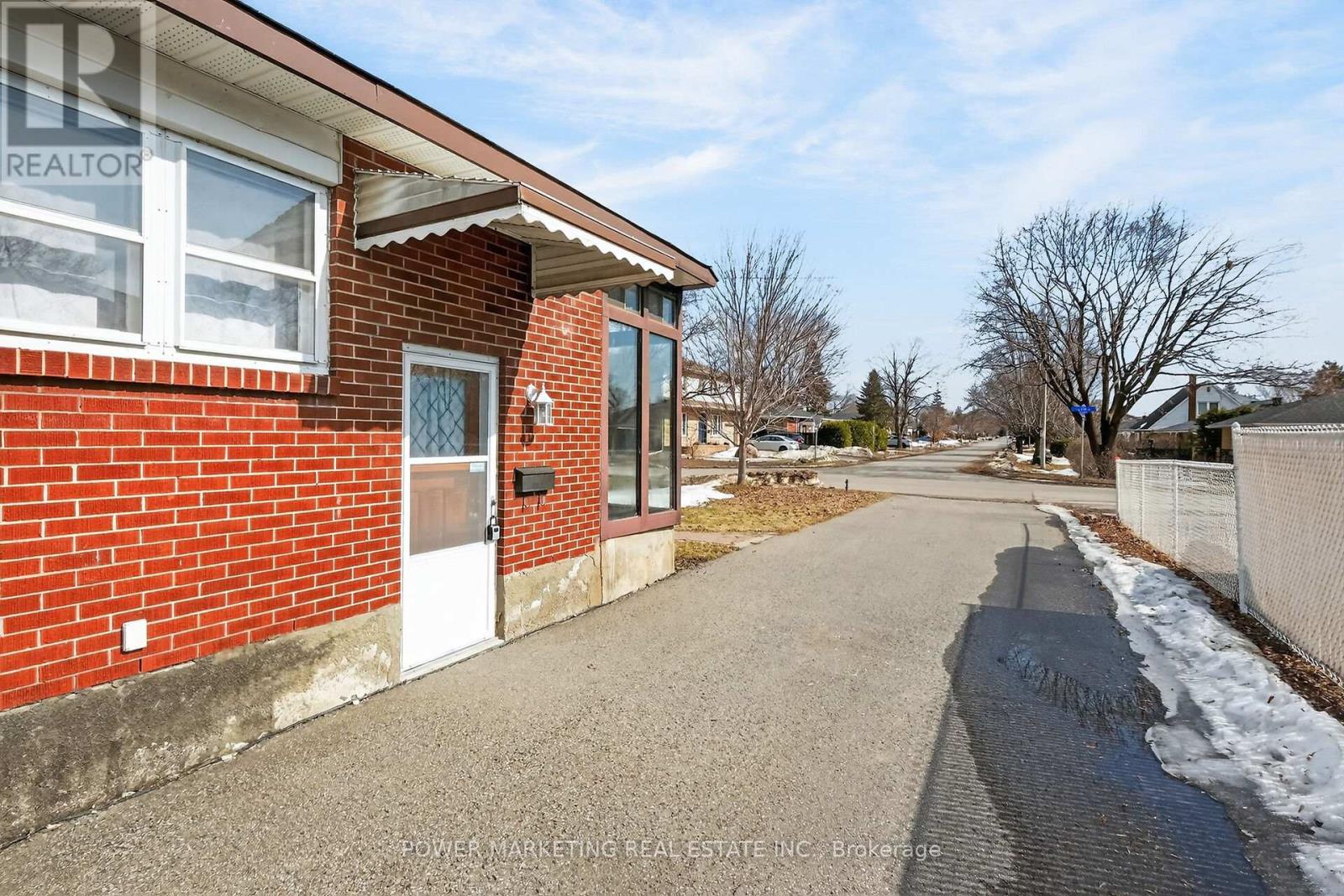 944 Eve Street, Ottawa, Ontario  K1K 3R4 - Photo 41 - X13420252