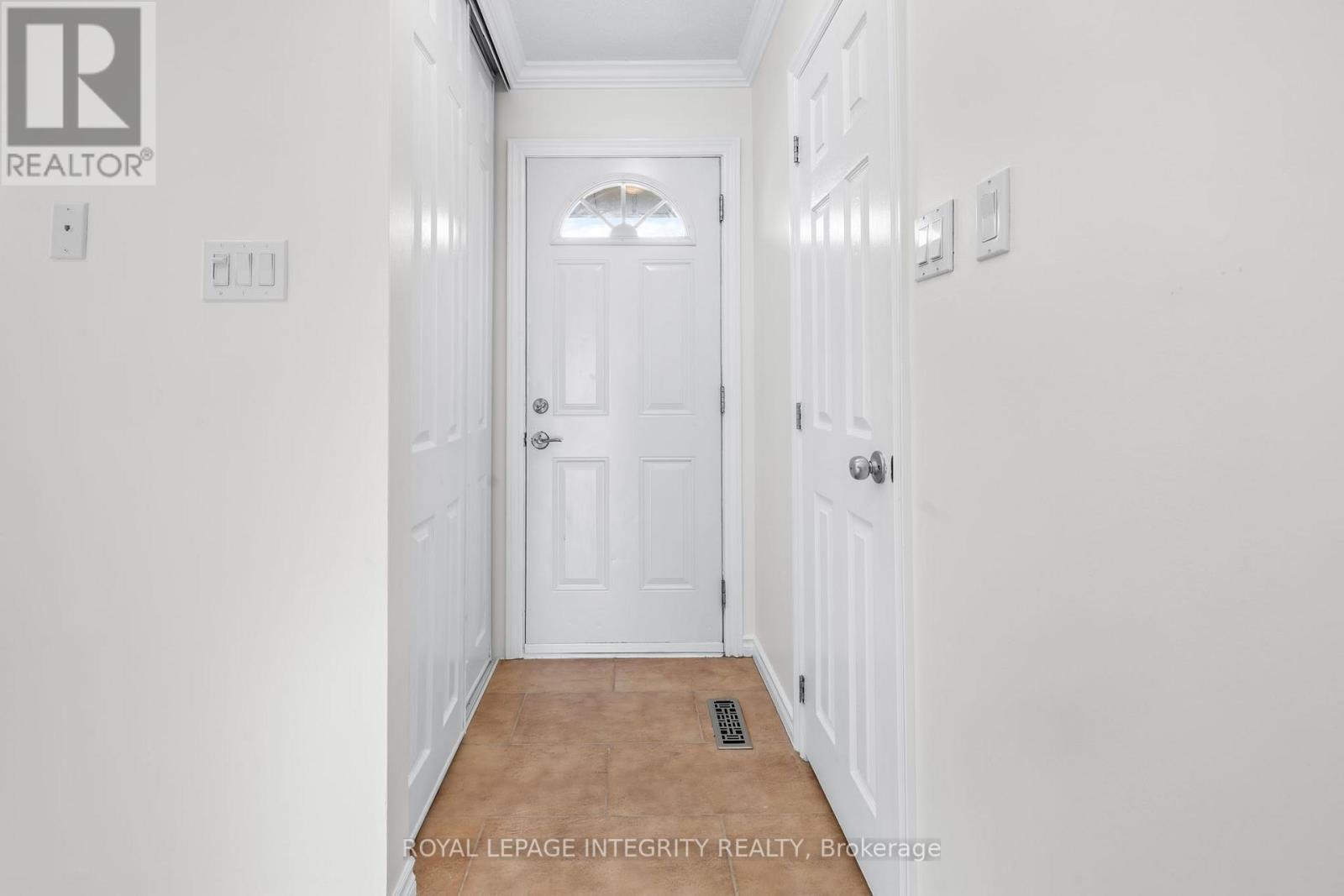 82 - 2570 Southvale Crescent, Ottawa, Ontario  K1B 5B7 - Photo 2 - X13420282