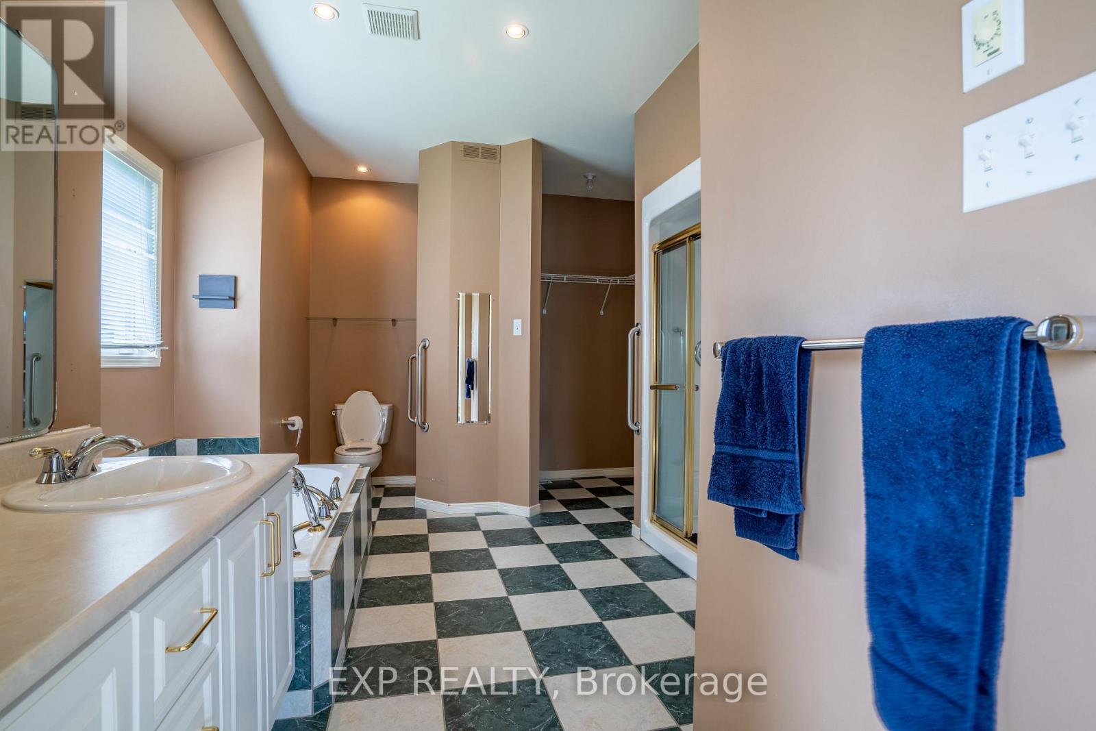 15 Rue Haute Rive Street, Alfred And Plantagenet, Ontario  K0B 1J0 - Photo 15 - X13420394