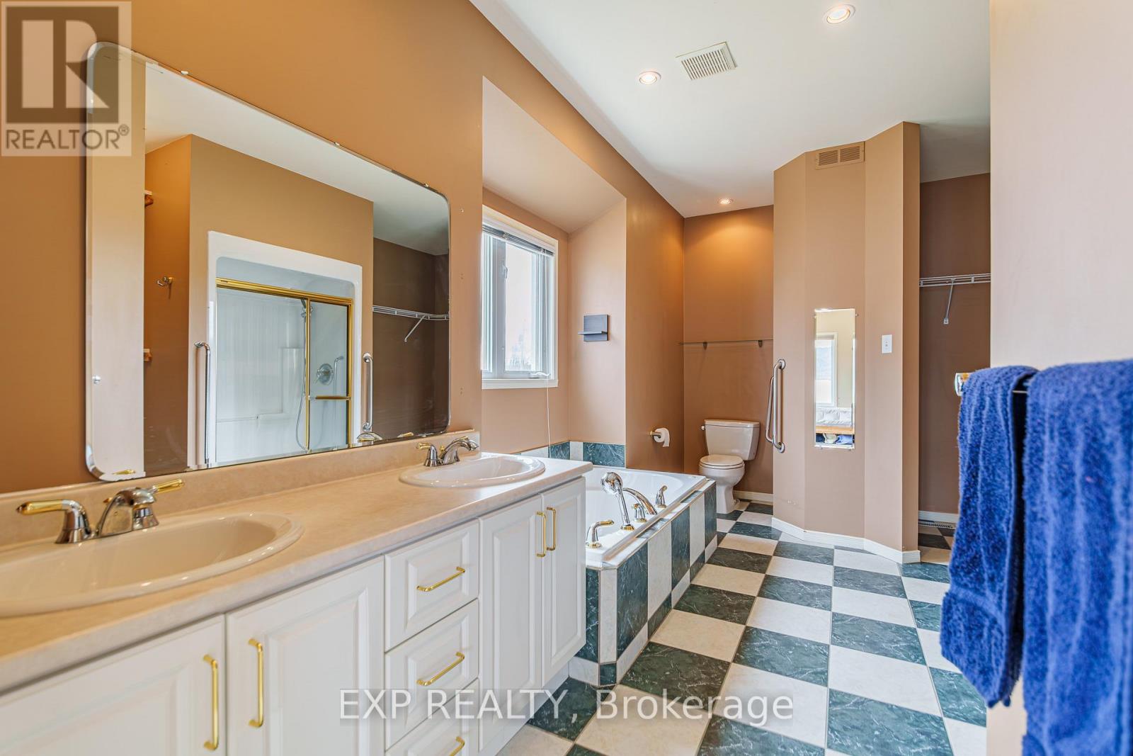 15 Rue Haute Rive Street, Alfred And Plantagenet, Ontario  K0B 1J0 - Photo 17 - X13420394