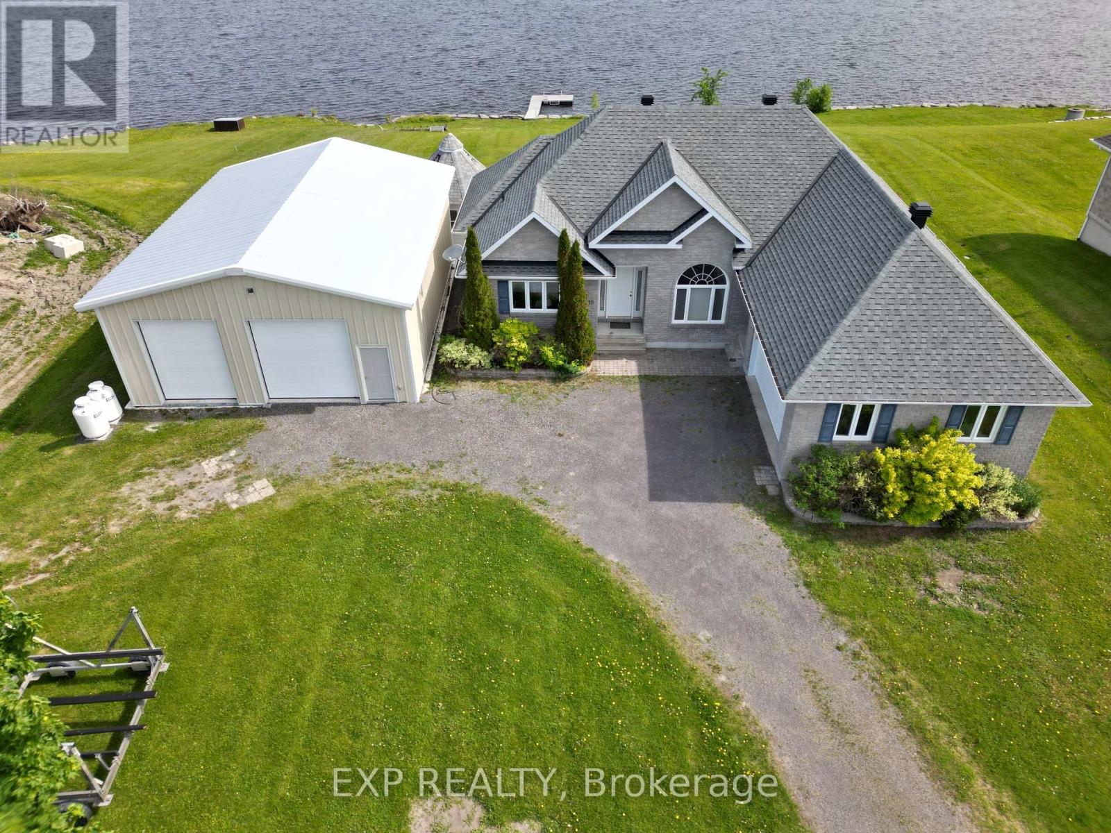 15 Rue Haute Rive Street, Alfred And Plantagenet, Ontario  K0B 1J0 - Photo 2 - X13420394