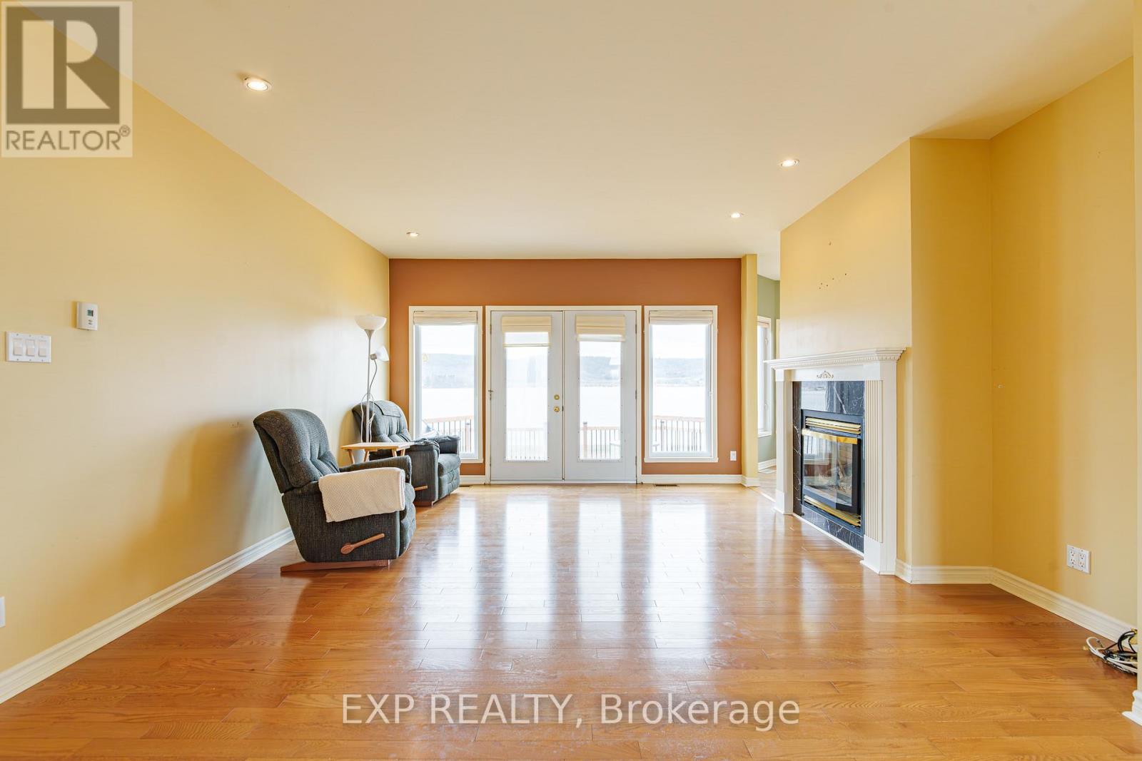 15 Rue Haute Rive Street, Alfred And Plantagenet, Ontario  K0B 1J0 - Photo 5 - X13420394
