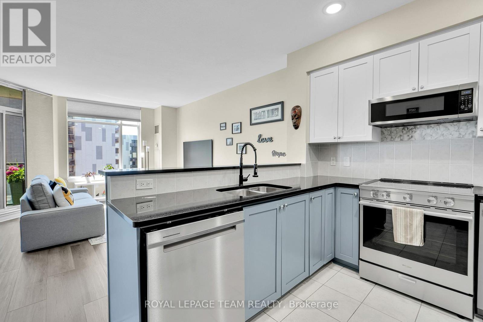 1905 - 570 Laurier Avenue W, Ottawa, Ontario  K1R 1C8 - Photo 17 - X13420398