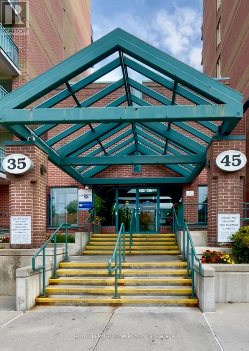 315 - 45 HOLLAND AVENUE, Ottawa, Ontario