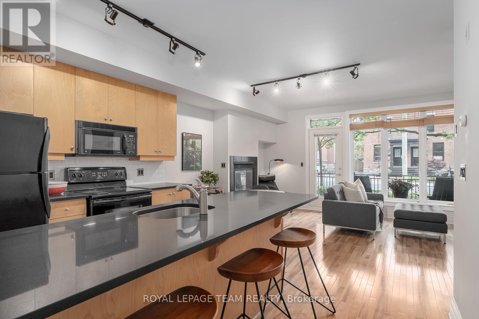 101 - 457 Mcleod Street, Ottawa, Ontario  K1R 5P5 - Photo 2 - X13420714