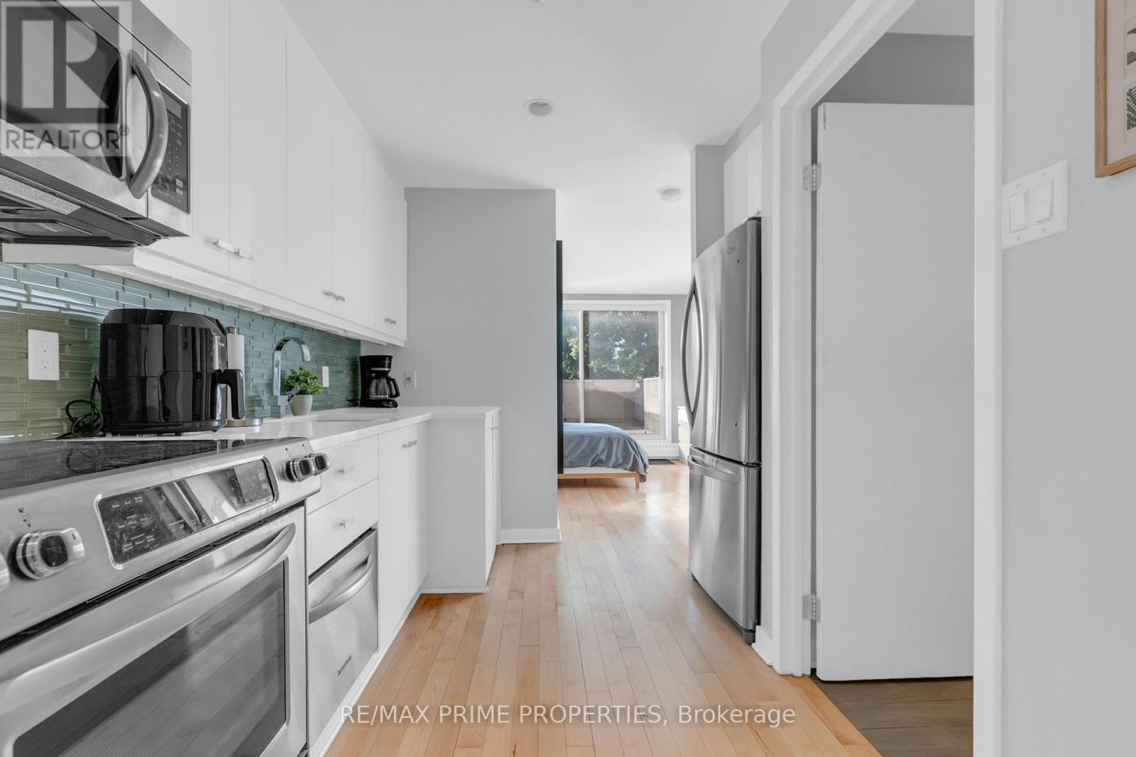 10 - 202 St Patrick Street, Ottawa, Ontario  K1N 5K3 - Photo 2 - X13420720