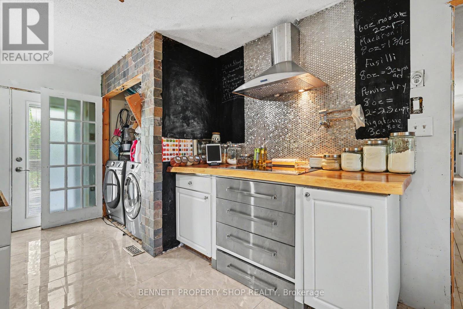 110 Manion Road, Ottawa, Ontario  K0A 1L0 - Photo 8 - X13420742