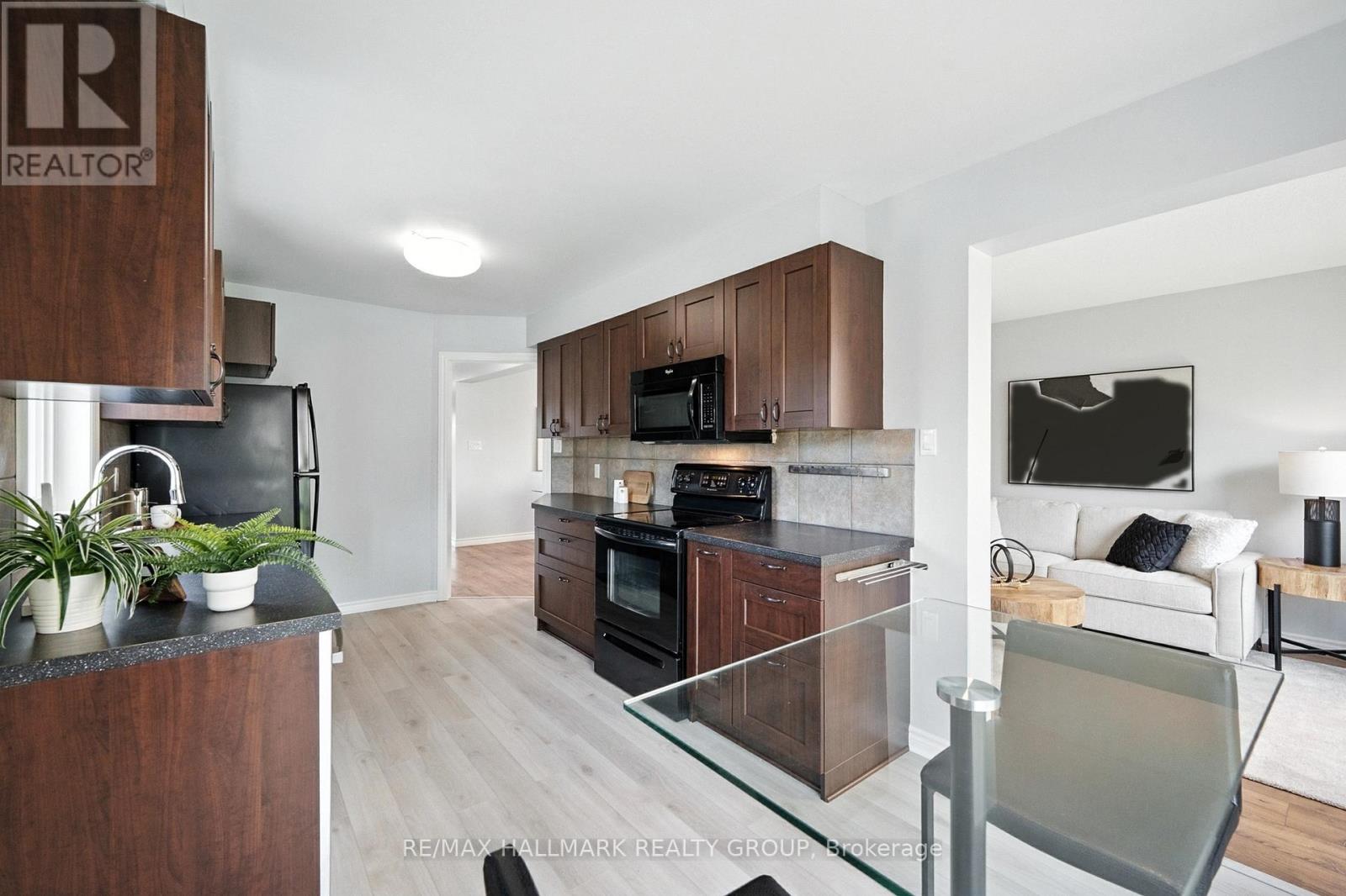 55 Fair Oaks Crescent, Ottawa, Ontario  K2G 4W3 - Photo 12 - X13420804