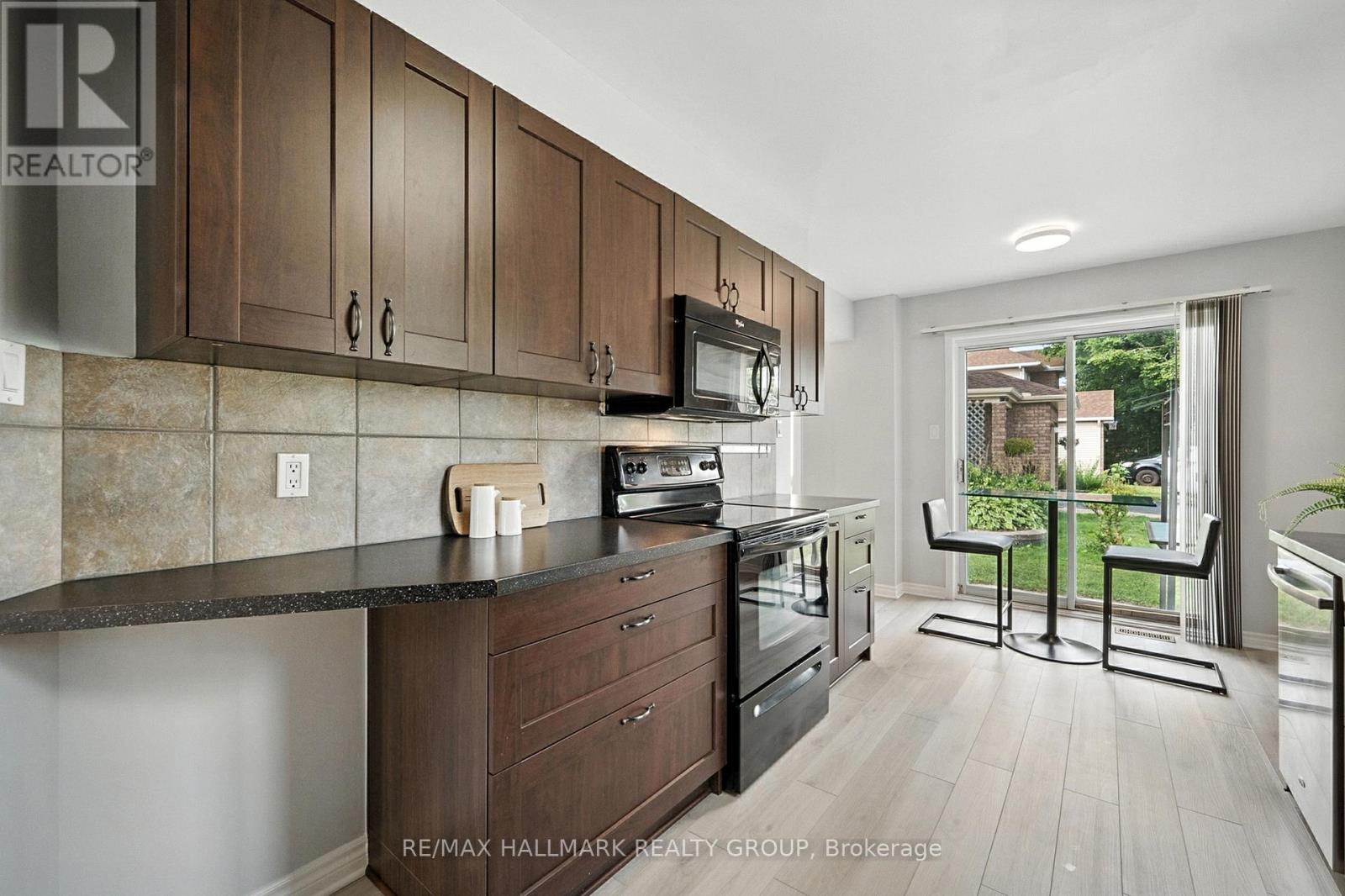55 Fair Oaks Crescent, Ottawa, Ontario  K2G 4W3 - Photo 15 - X13420804