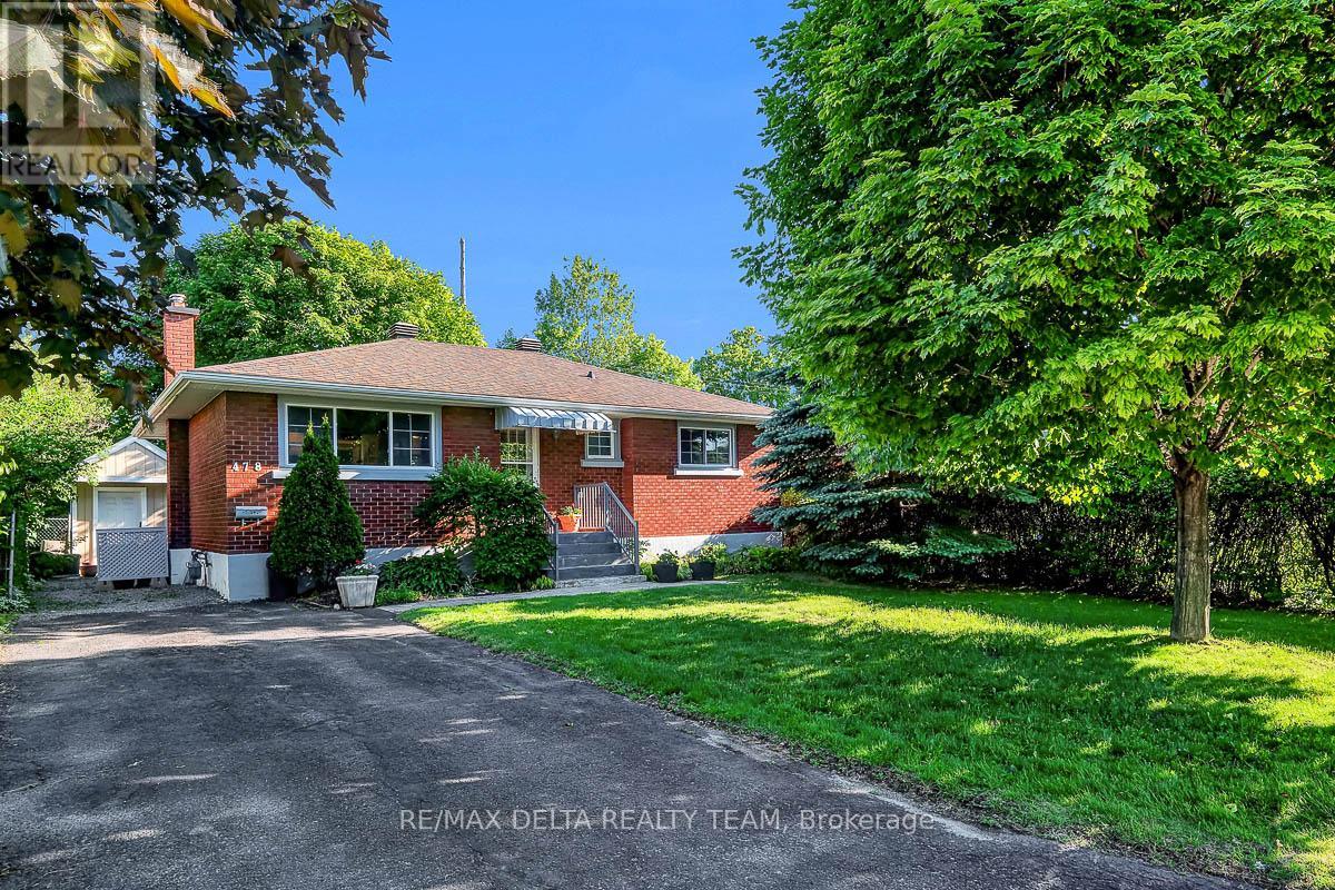 478 Lawson Avenue, Ottawa, Ontario  K1K 1R5 - Photo 1 - X13420874