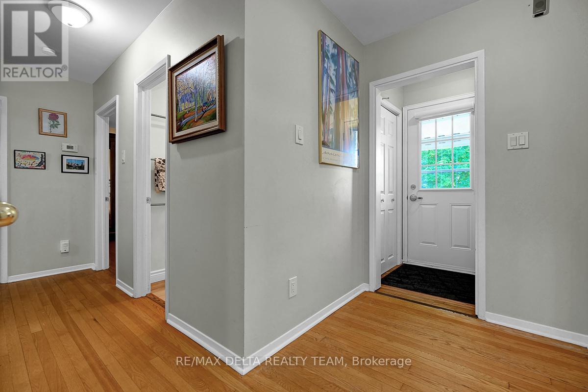 478 Lawson Avenue, Ottawa, Ontario  K1K 1R5 - Photo 6 - X13420874