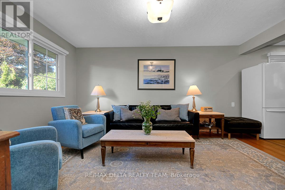 478 Lawson Avenue, Ottawa, Ontario  K1K 1R5 - Photo 8 - X13420874