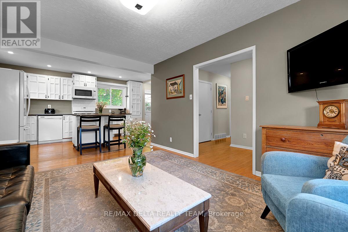 478 Lawson Avenue, Ottawa, Ontario  K1K 1R5 - Photo 9 - X13420874
