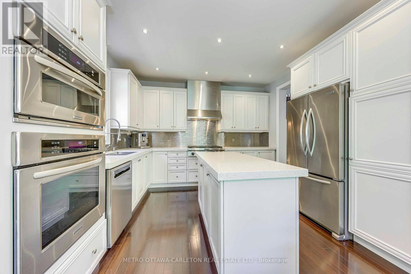 13 Franmar Road, Brampton, Ontario  L6X 0W3 - Photo 12 - W13421024