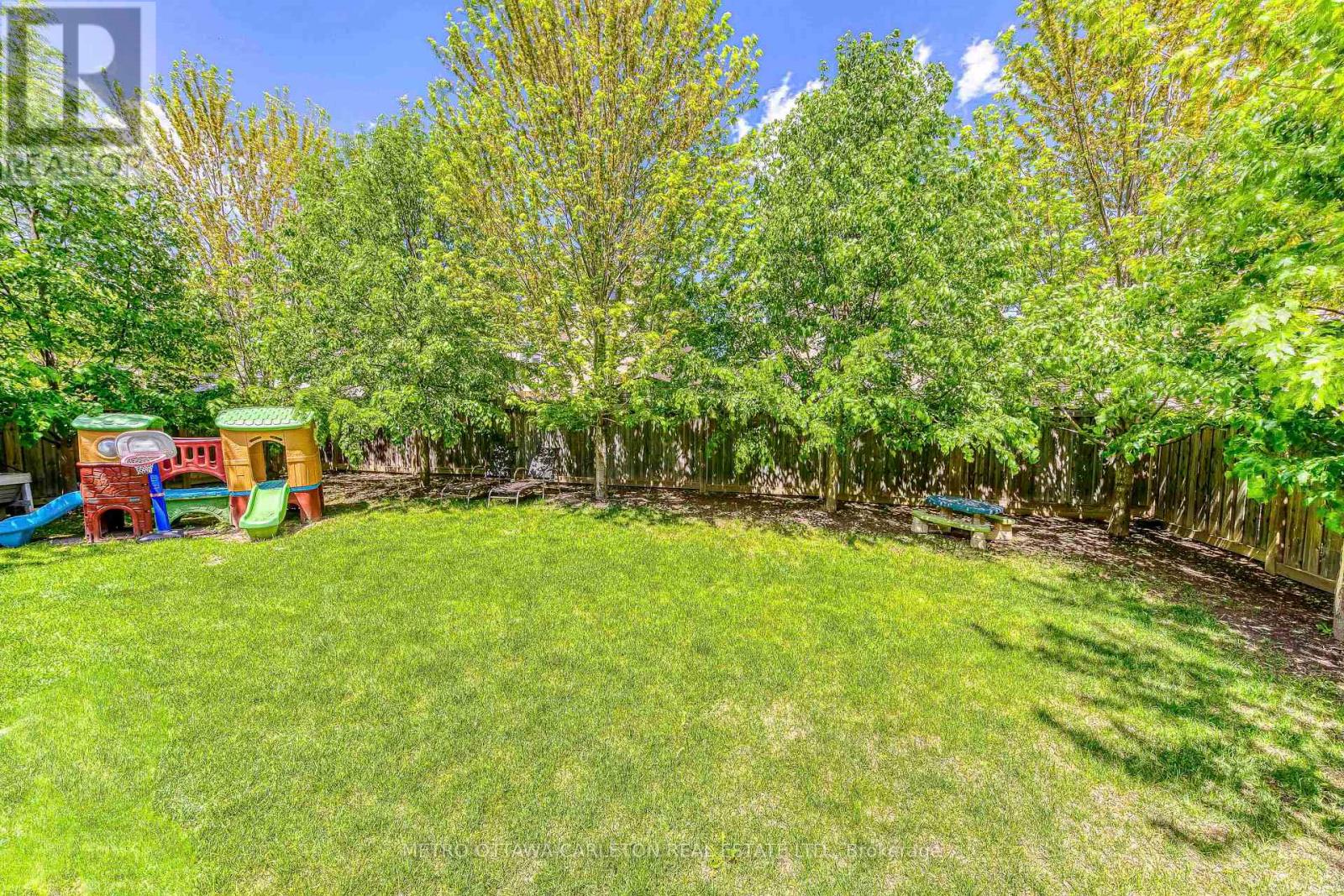 13 Franmar Road, Brampton, Ontario  L6X 0W3 - Photo 43 - W13421024