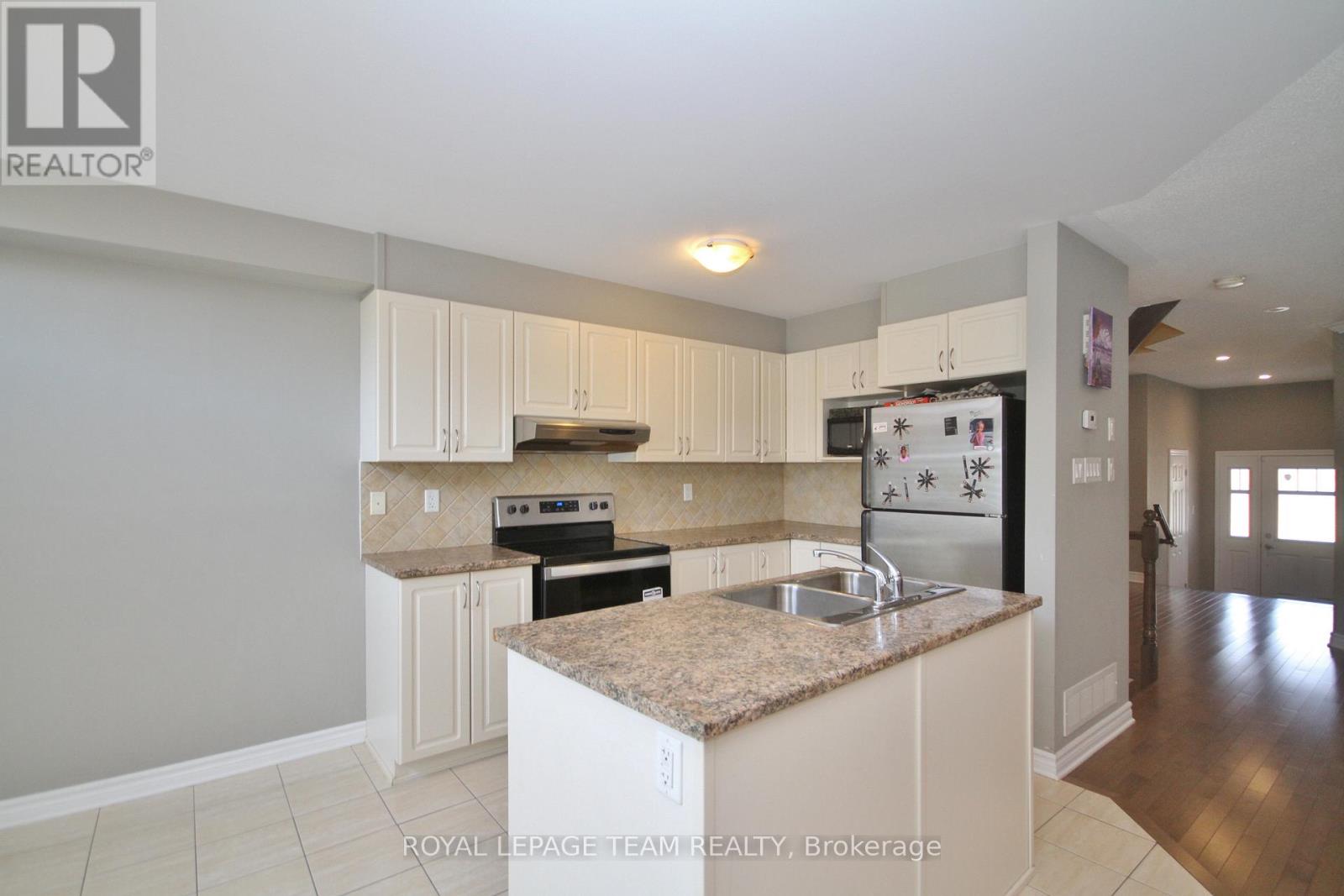 302 Tourmaline Crescent, Ottawa, Ontario  K2J 3T9 - Photo 11 - X13421040