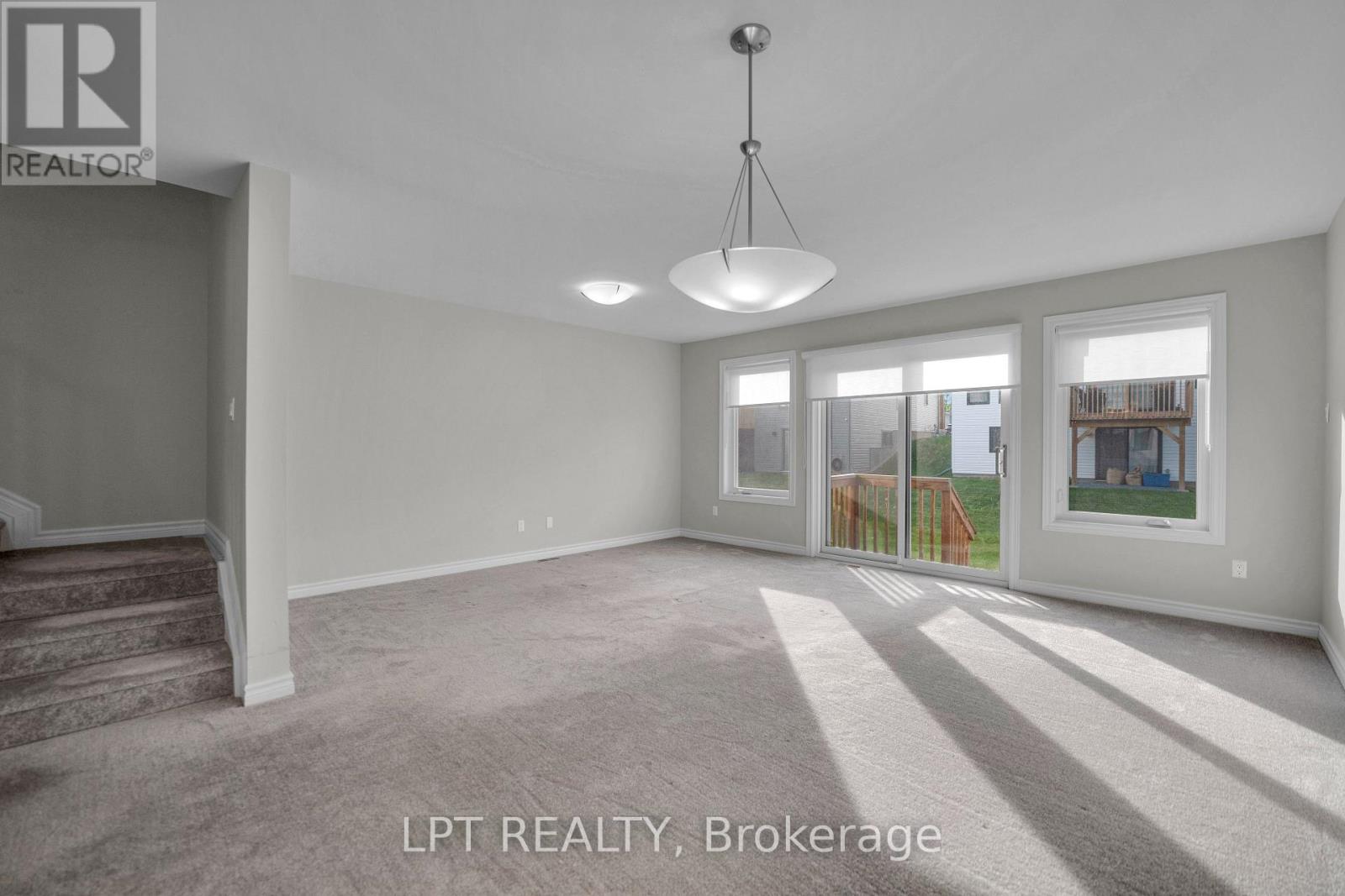 54 Griffith Way, Carleton Place, Ontario  K7C 4G4 - Photo 8 - X13421058