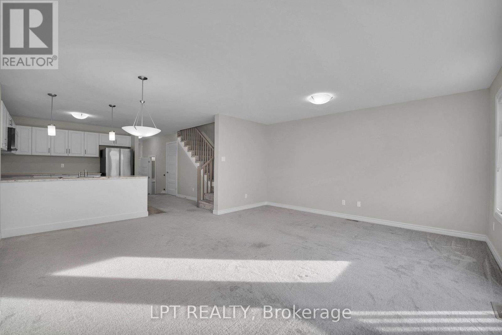 54 Griffith Way, Carleton Place, Ontario  K7C 4G4 - Photo 9 - X13421058