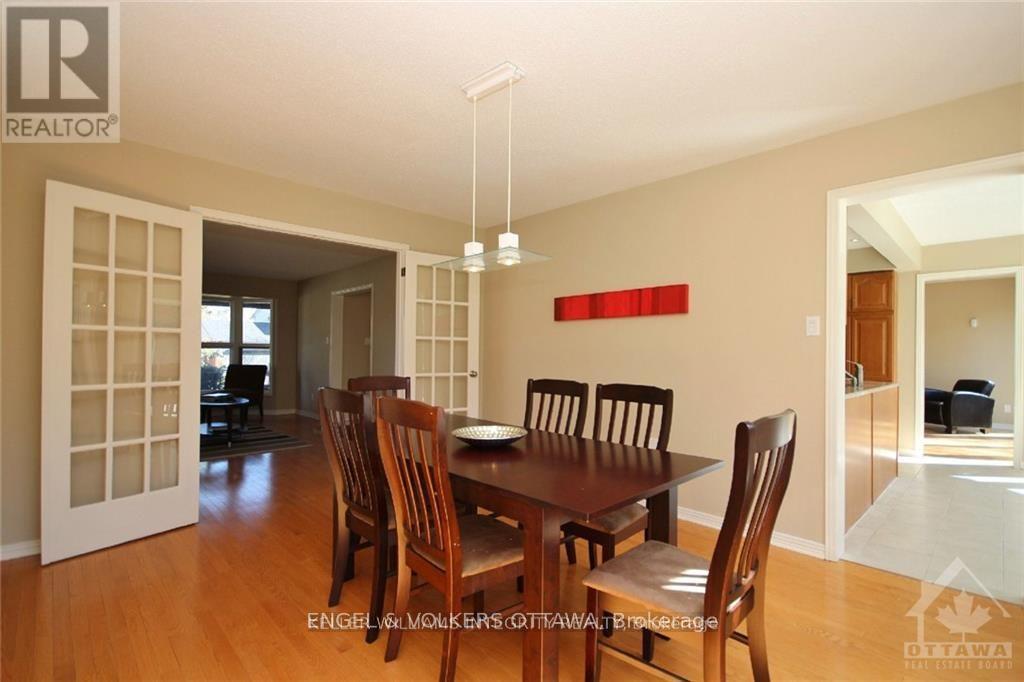28 Country Club Drive, Ottawa, Ontario  K1V 9Y5 - Photo 6 - X13421176