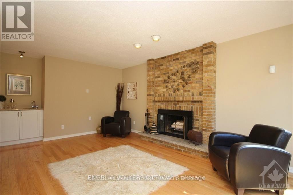 28 Country Club Drive, Ottawa, Ontario  K1V 9Y5 - Photo 10 - X13421246