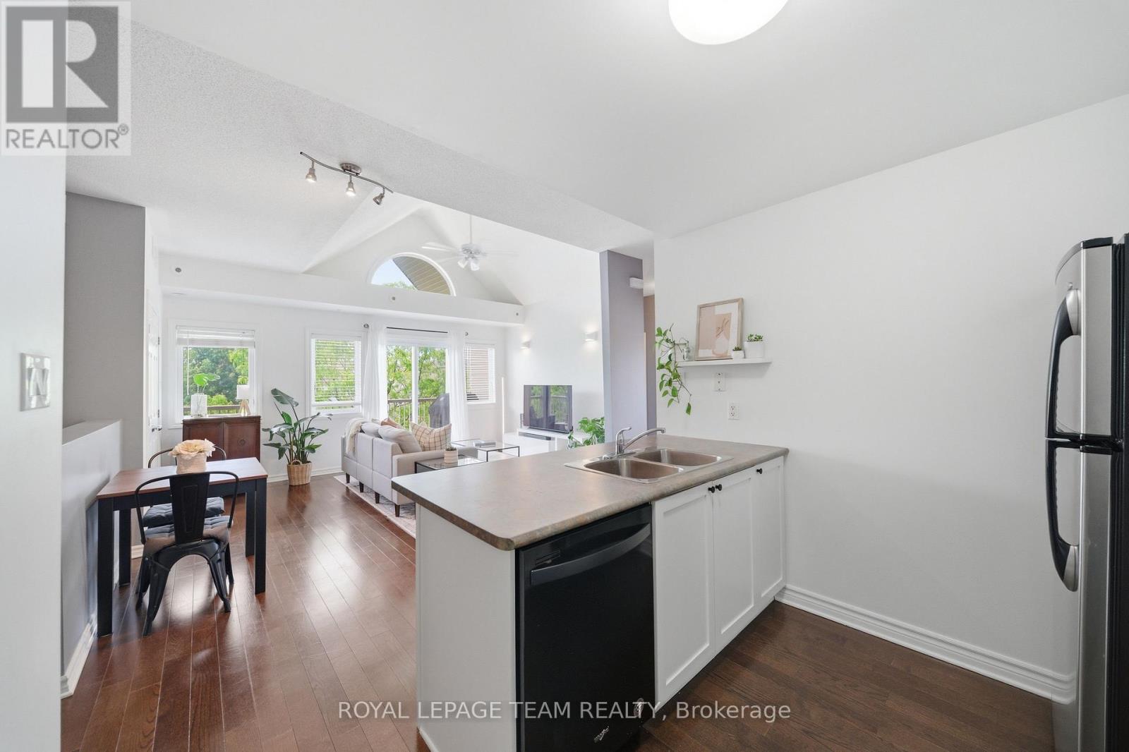 9 - 165 Waterbridge Drive, Ottawa, Ontario  K2G 7G3 - Photo 10 - X13421534