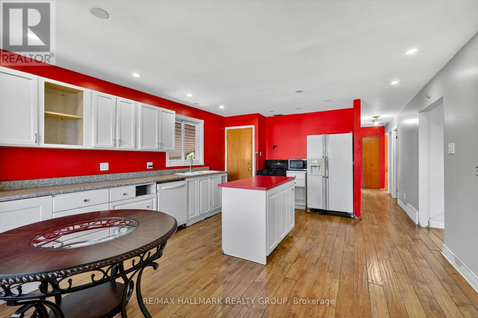 1412 Maxime Street, Ottawa, Ontario  K1B 3L1 - Photo 5 - X13421652