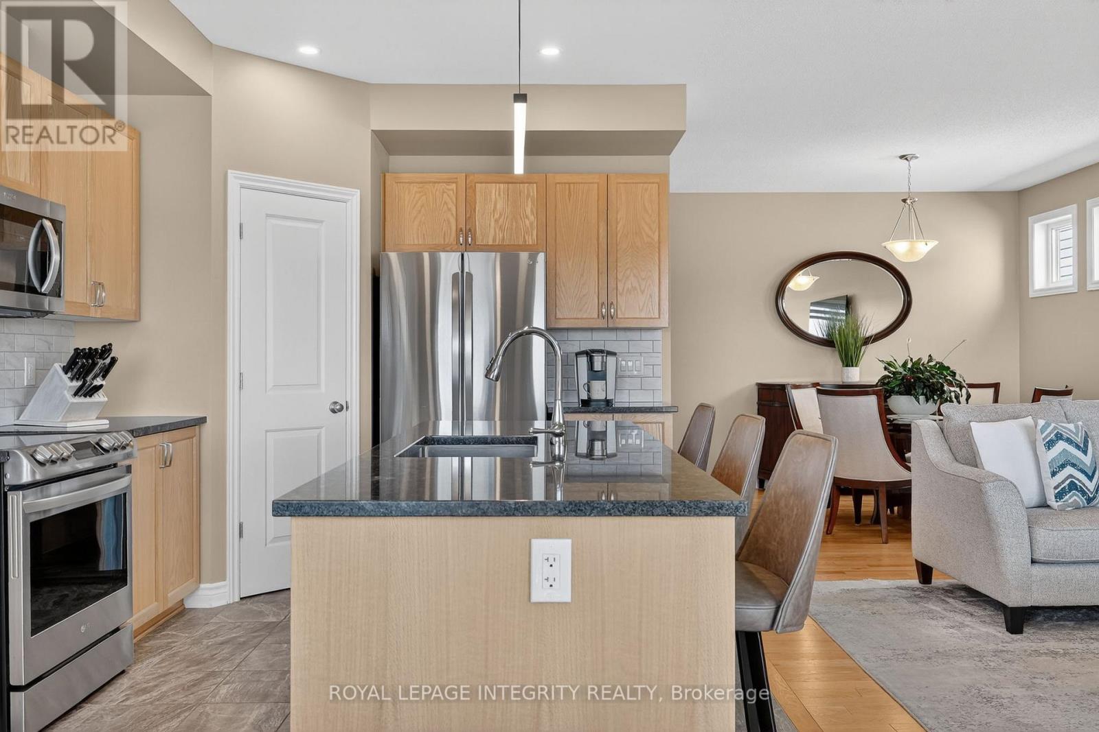 724 Parade Drive, Ottawa, Ontario  K2S 0Z4 - Photo 15 - X13421662