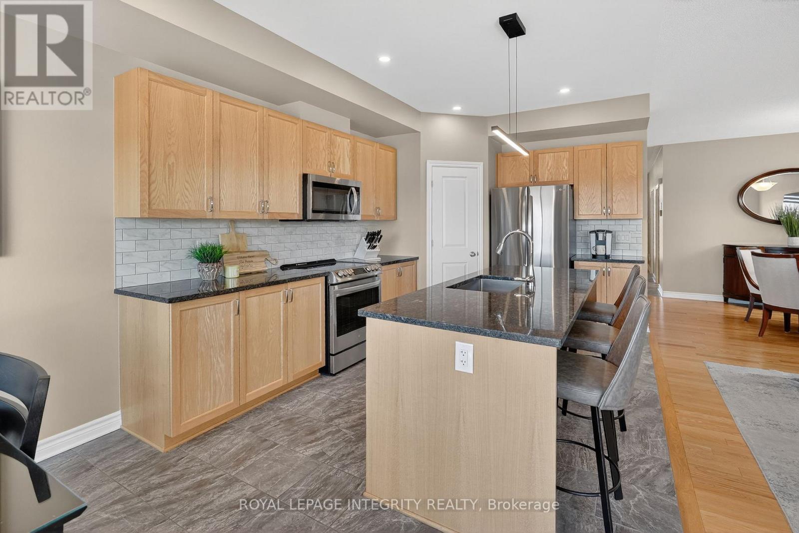 724 Parade Drive, Ottawa, Ontario  K2S 0Z4 - Photo 18 - X13421662