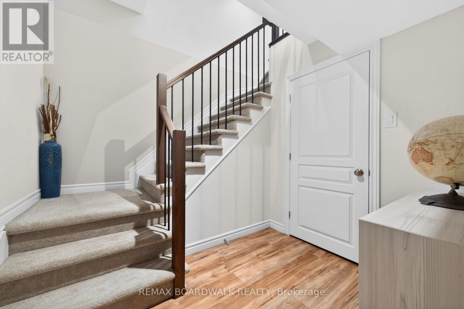 38 Thunderbolt Street, Ottawa, Ontario  K2V 0L9 - Photo 32 - X13421770
