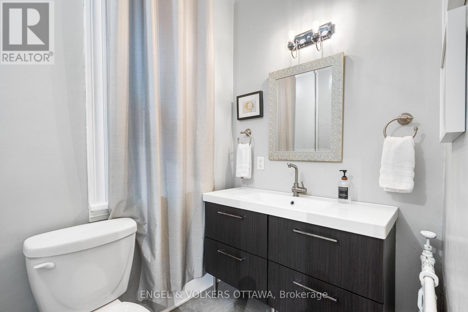 553 Gilmour Street, Ottawa, Ontario  K1R 5L5 - Photo 17 - X13421772