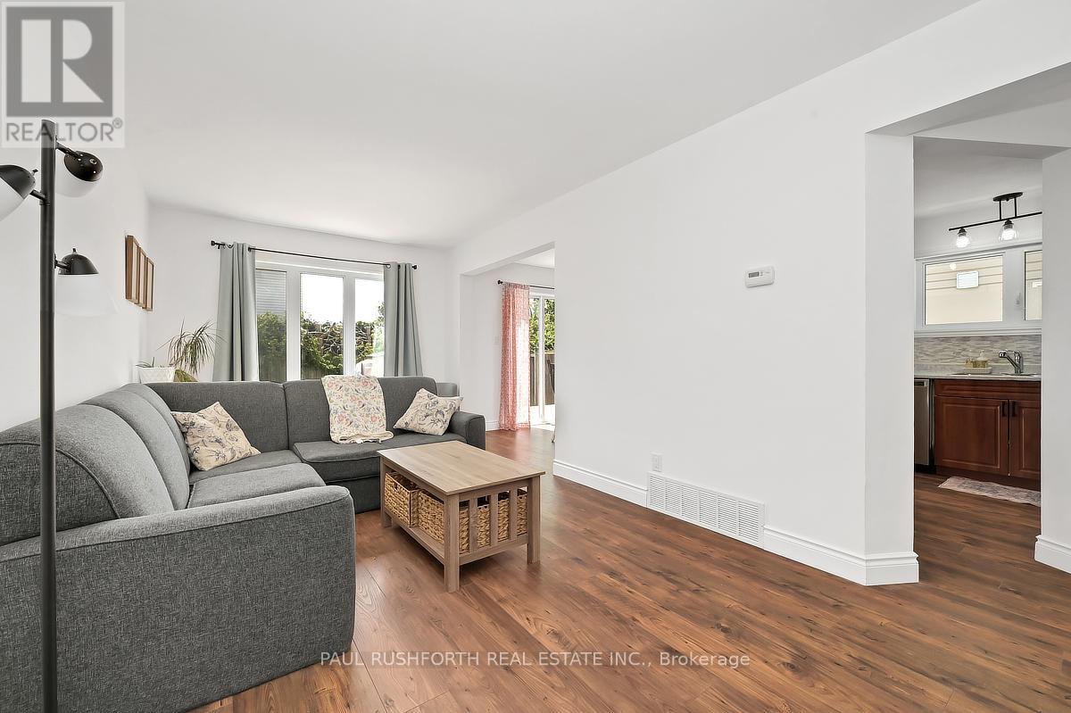 1476 Kamouraska Circle, Ottawa, Ontario  K1C 3J2 - Photo 4 - X13421822