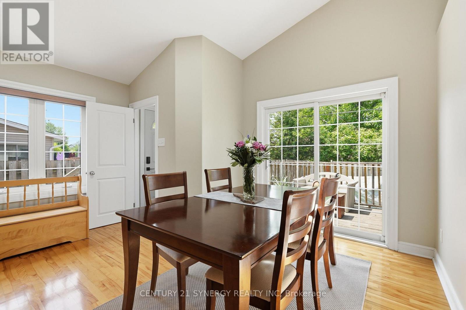 1324 Avenue O, Ottawa, Ontario  K1G 0A9 - Photo 15 - X13421824