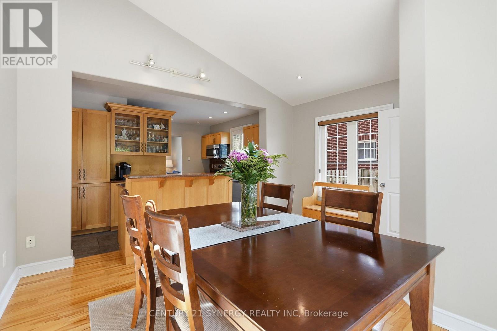 1324 Avenue O, Ottawa, Ontario  K1G 0A9 - Photo 16 - X13421824