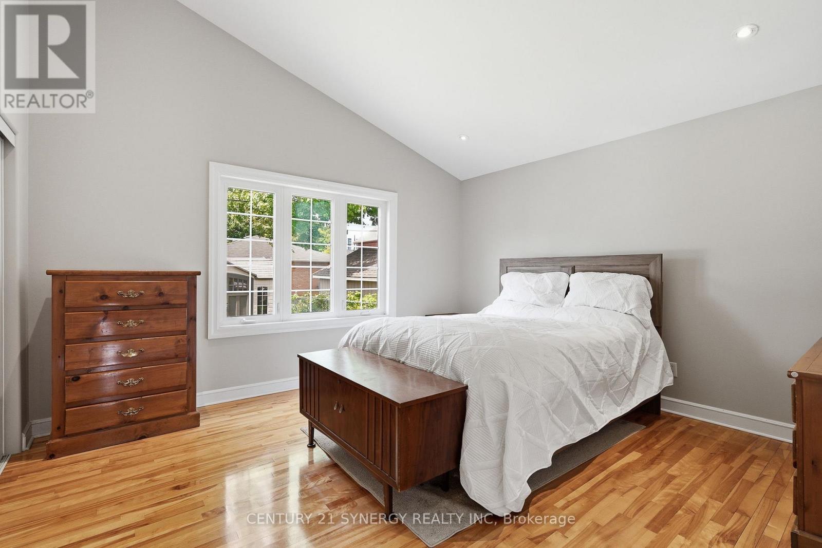 1324 Avenue O, Ottawa, Ontario  K1G 0A9 - Photo 17 - X13421824