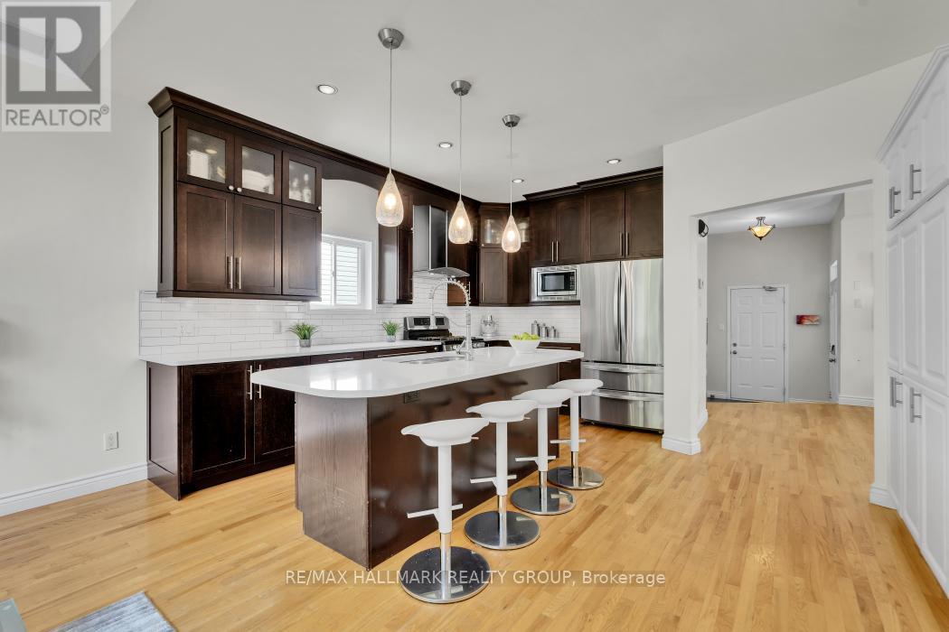 16 Hemlo Crescent, Ottawa, Ontario  K2T 1C7 - Photo 15 - X13421878