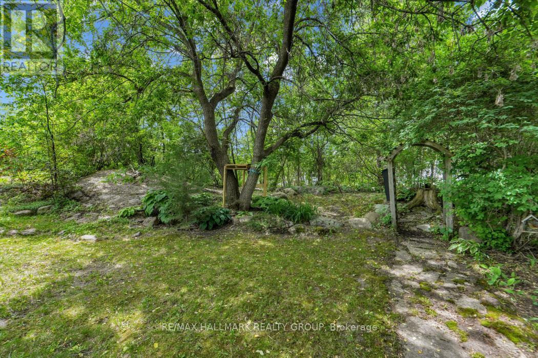 16 Hemlo Crescent, Ottawa, Ontario  K2T 1C7 - Photo 41 - X13421878
