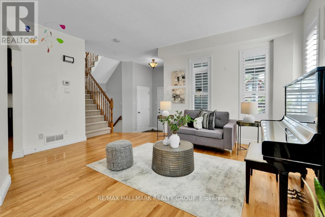 16 Hemlo Crescent, Ottawa, Ontario  K2T 1C7 - Photo 7 - X13421878