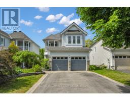 16 HEMLO CRESCENT, Ottawa, Ontario