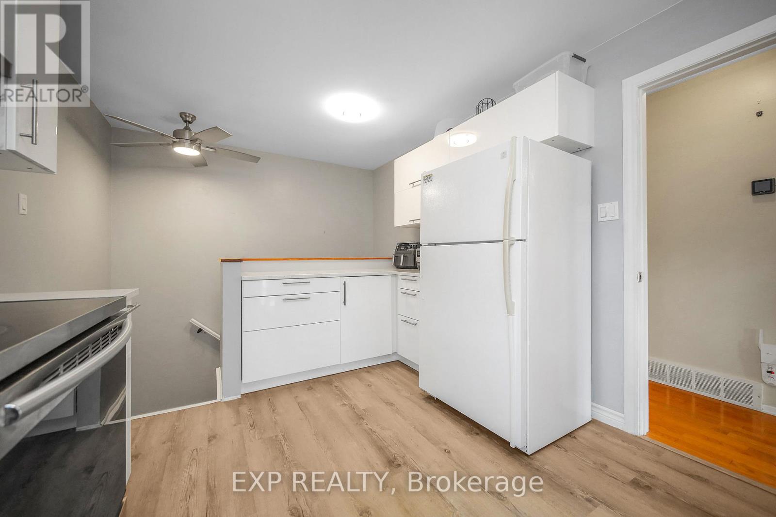 18 Winlock Crescent, Ottawa, Ontario  K2G 3X4 - Photo 13 - X13421976