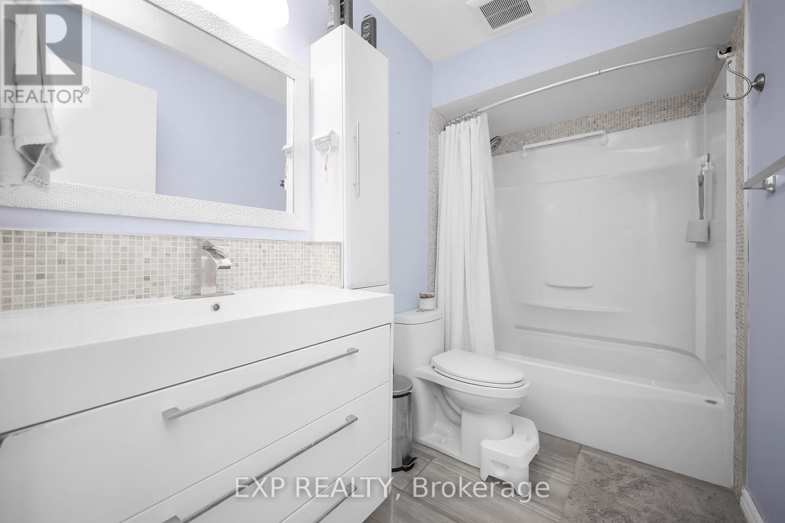 18 Winlock Crescent, Ottawa, Ontario  K2G 3X4 - Photo 21 - X13421976