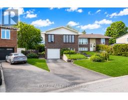 18 WINLOCK CRESCENT, Ottawa, Ontario