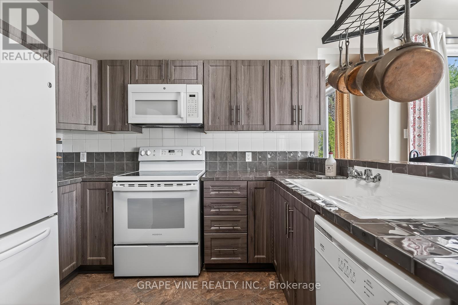 175 Allanford Avenue, Ottawa, Ontario  K1T 3Y4 - Photo 12 - X13422022