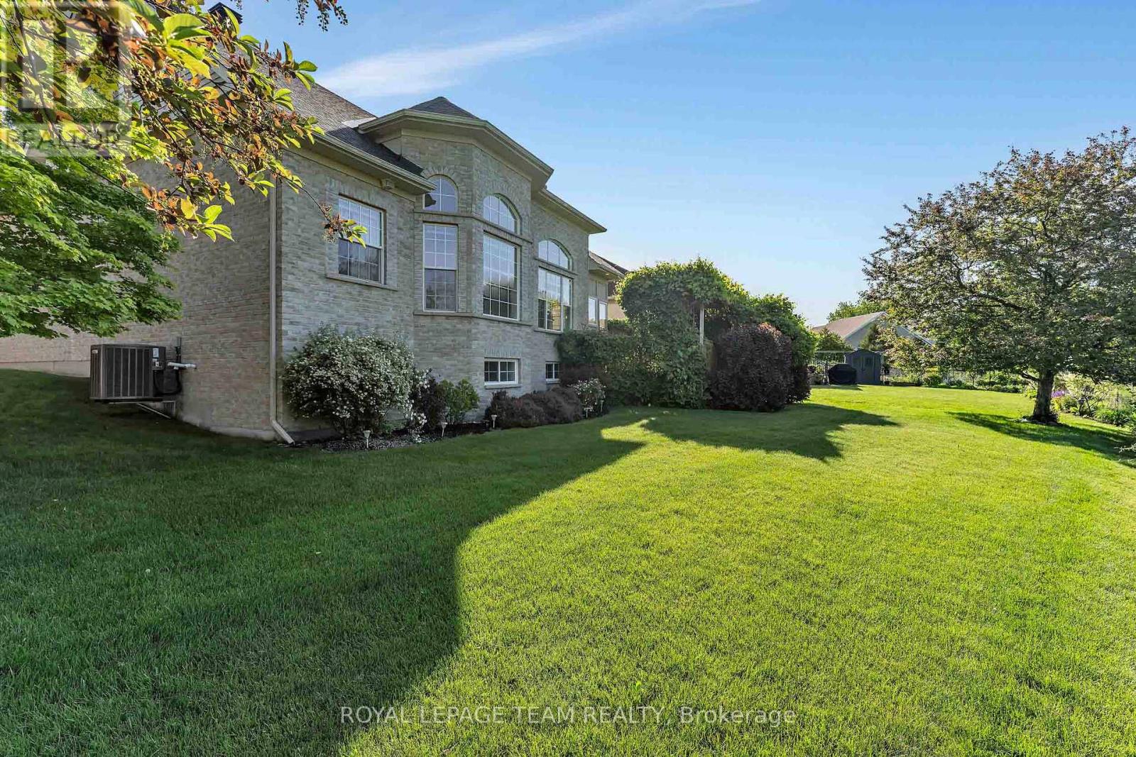 32 Silverthorn Court, Ottawa, Ontario  K2J 4Y2 - Photo 46 - X13422036