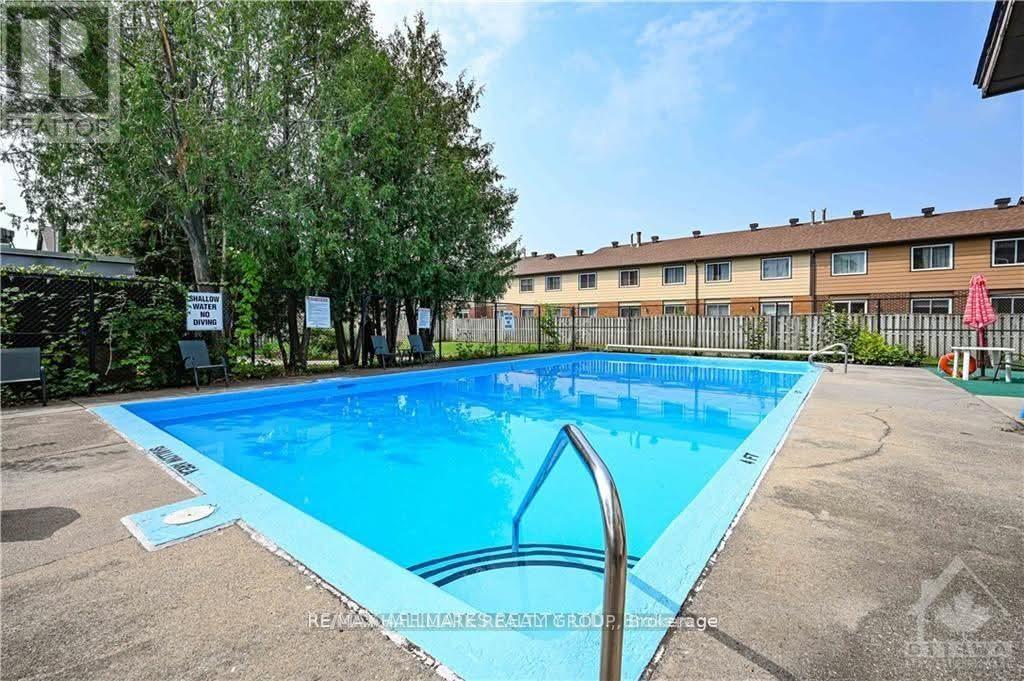 48 - 2202 Orient Park Drive, Ottawa, Ontario  K1B 4W2 - Photo 42 - X13422220