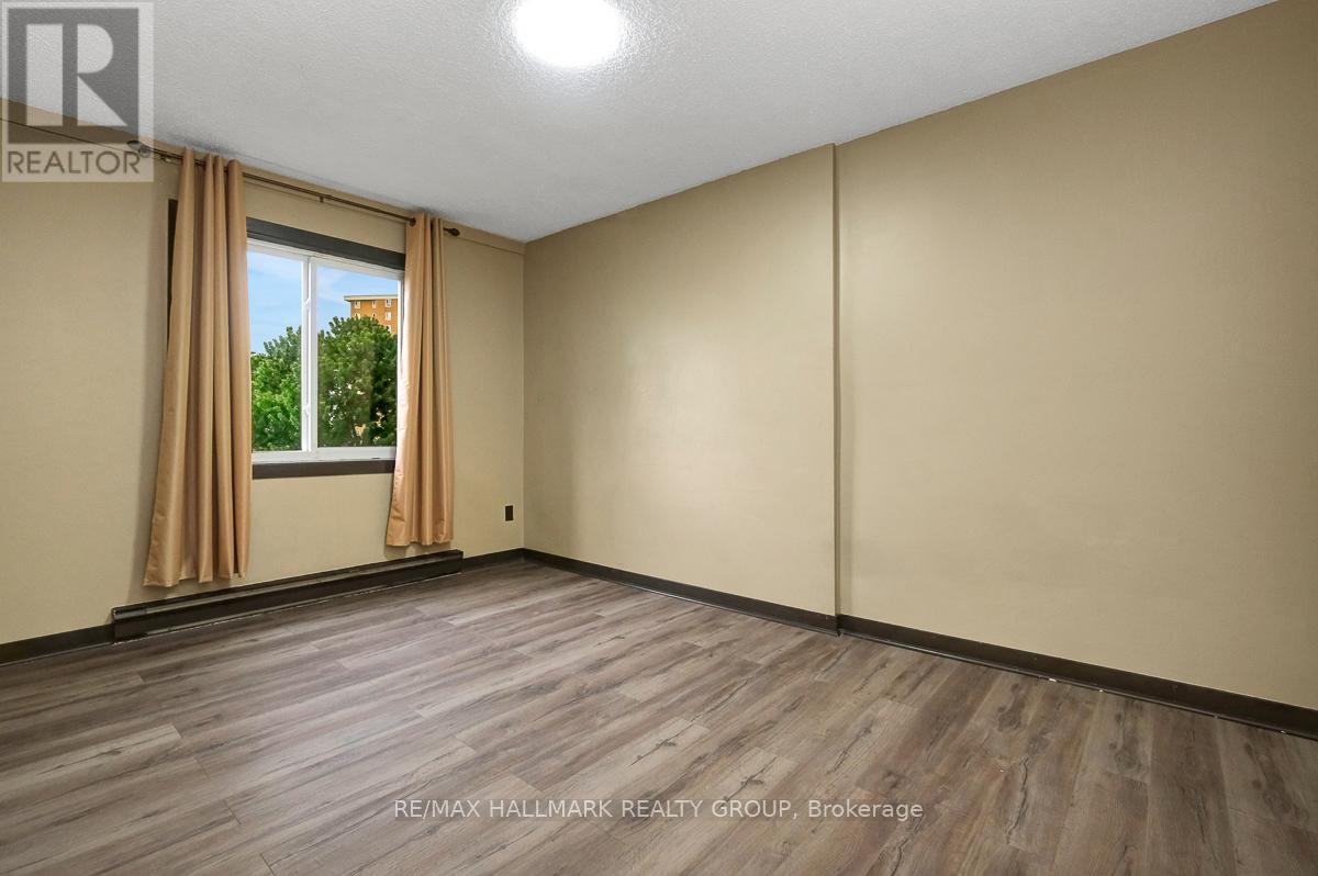 401c - 2041 Arrowsmith Drive, Ottawa, Ontario  K1J 7V7 - Photo 16 - X13422232