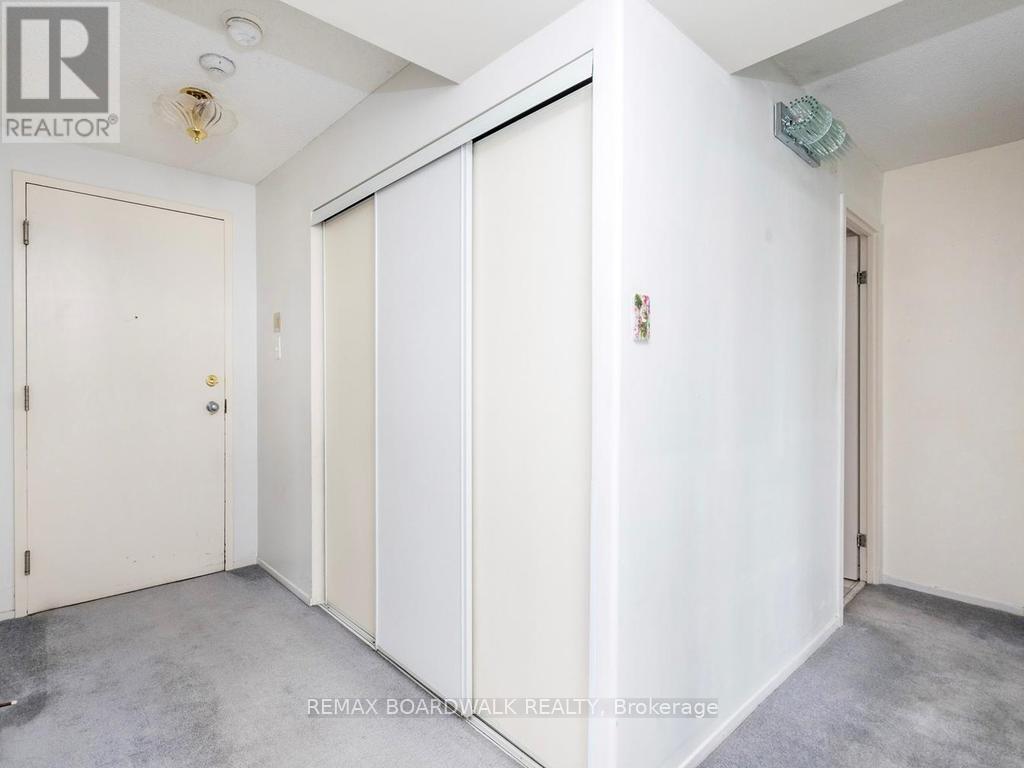 715 - 1025 Grenon Avenue, Ottawa, Ontario  K2B 8S5 - Photo 2 - X13422338