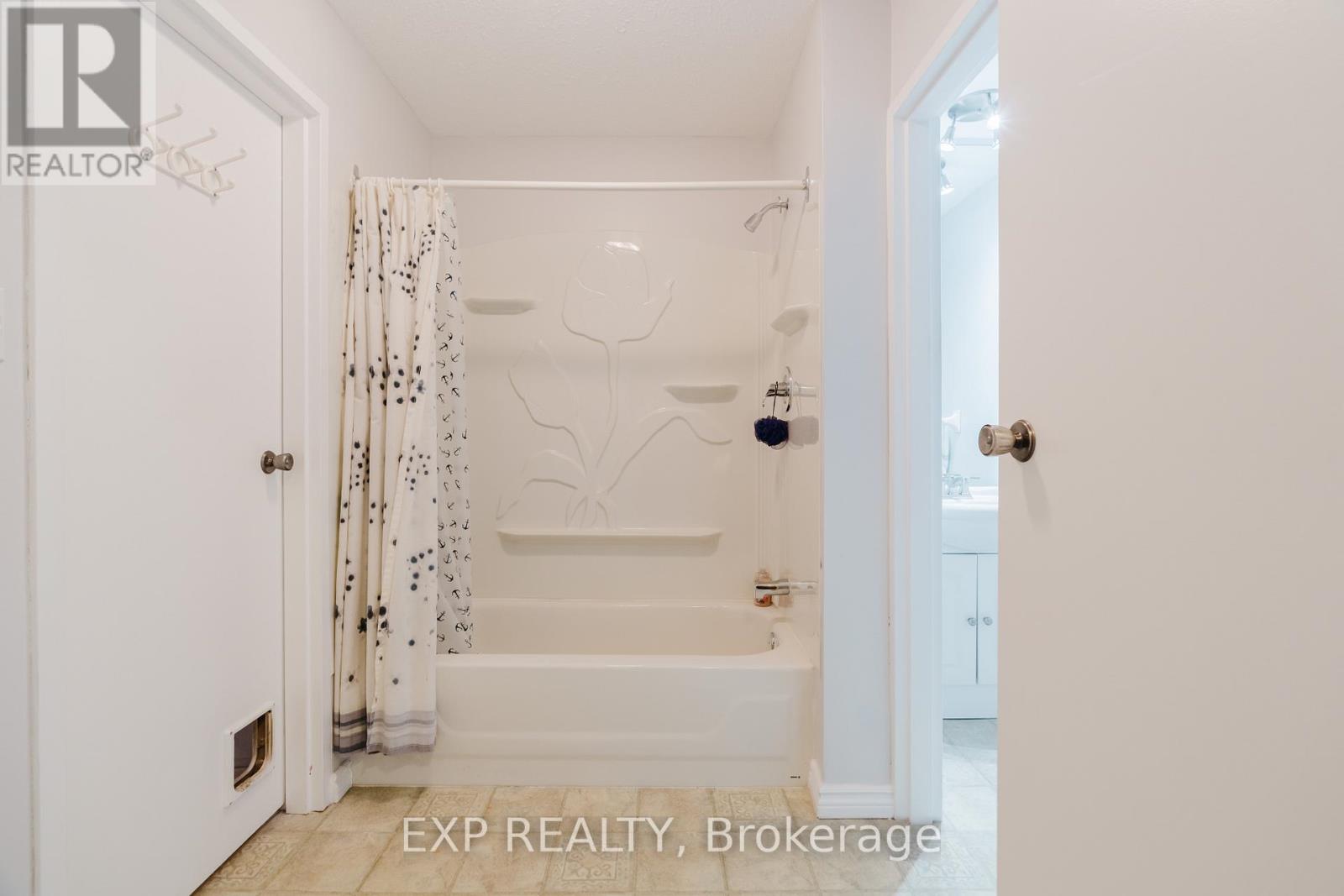 53 - 3415 Uplands Drive, Ottawa, Ontario  K1V 9N4 - Photo 39 - X13422358